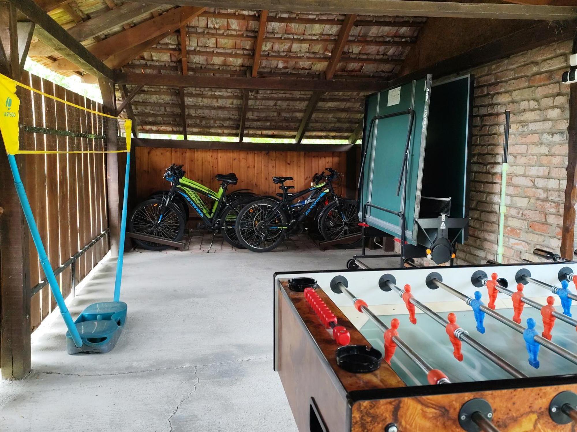 Bobita Apartmanhaz Szilvásvárad المظهر الخارجي الصورة