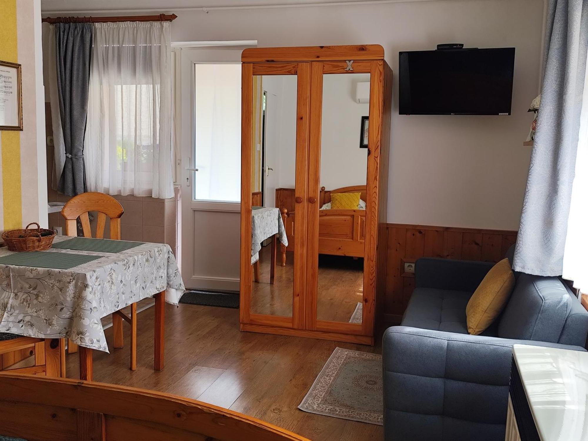 Bobita Apartmanhaz Szilvásvárad المظهر الخارجي الصورة